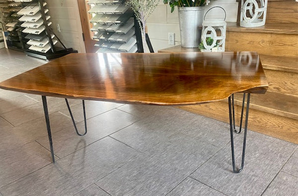 Live Edge Coffee Table Medium